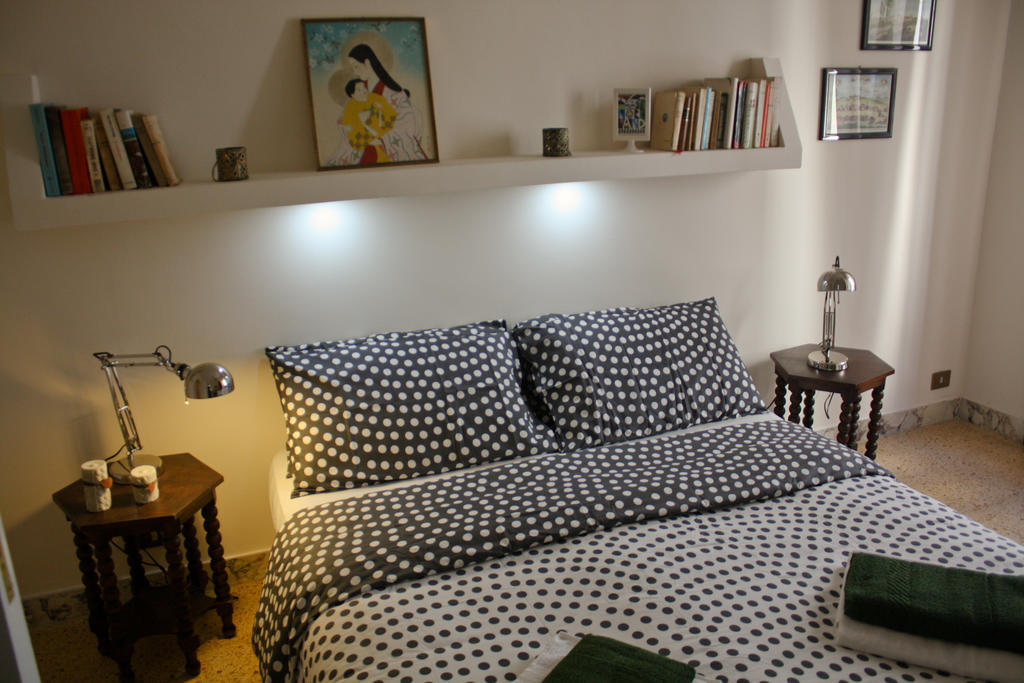 Donna Franca Bed and Breakfast Lecce Rum bild